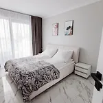 Apartment Your Holidays Promenada Gwiazd 14