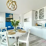 Your Holidays Promenada Gwiazd 14 Apartment