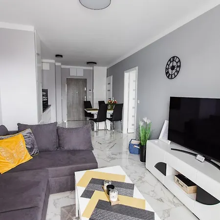 Your Holidays Promenada Gwiazd 14 شقة *