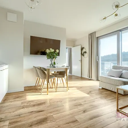 Your Holidays Promenada Gwiazd 14 شقة مينززدرويه