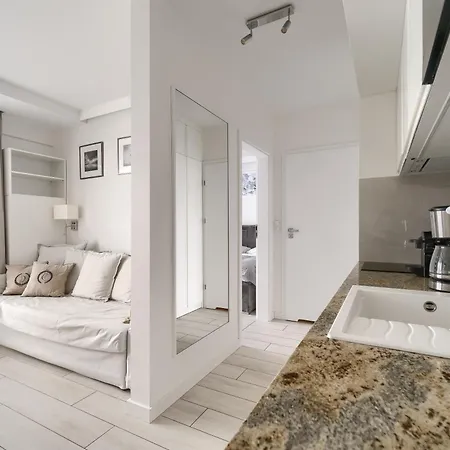 Your Holidays Promenada Gwiazd 14 *