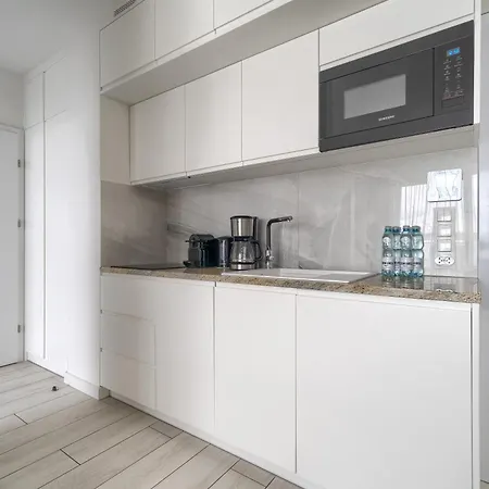 Your Holidays Promenada Gwiazd 14 * مينززدرويه