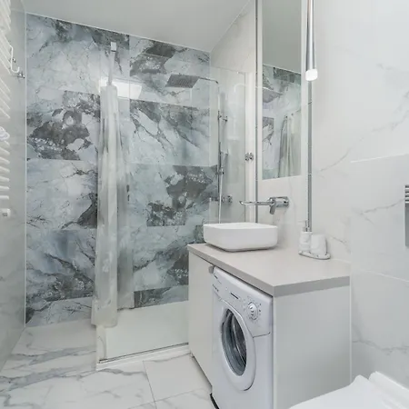 Your Holidays Promenada Gwiazd 14 * مينززدرويه