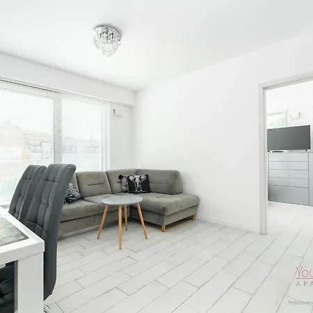 아파트 Your Holidays Promenada Gwiazd 14 *